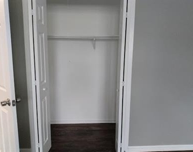 3301 Colgate Avenue - Photo Thumbnail 19