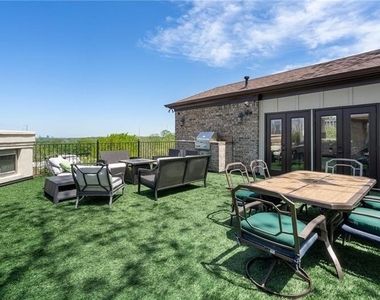 631 Boulevard Ne - Photo Thumbnail 45