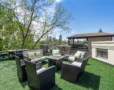 631 Boulevard Ne - Photo Thumbnail 44