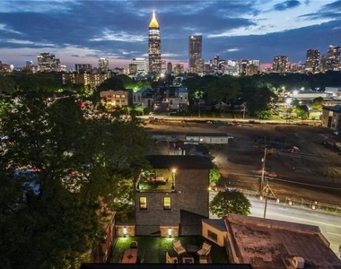 631 Boulevard Ne - Photo Thumbnail 54