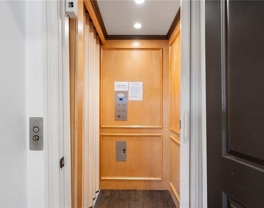 631 Boulevard Ne - Photo Thumbnail 22