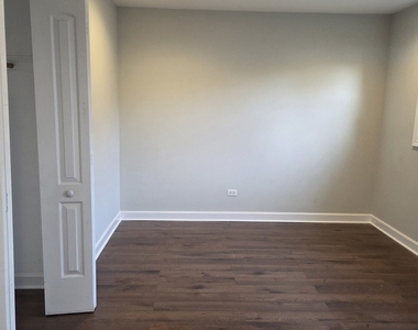 16007 Vine Avenue - Photo Thumbnail 12