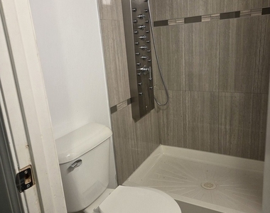 16007 Vine Avenue - Photo Thumbnail 10