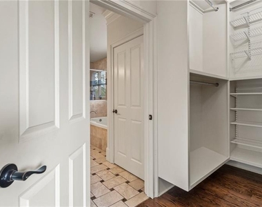 629 Boulevard Ne - Photo Thumbnail 44