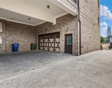 629 Boulevard Ne - Photo Thumbnail 73