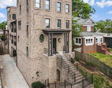 629 Boulevard Ne - Photo Thumbnail 4