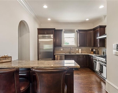 629 Boulevard Ne - Photo Thumbnail 23