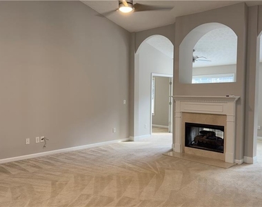 2016 Jameson Circle - Photo Thumbnail 6