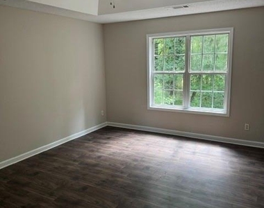 2799 Kristi Beth Court - Photo Thumbnail 7