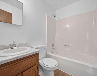 2591 Doc Hughes Road - Photo Thumbnail 27