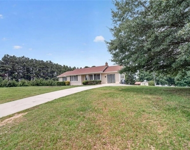 2591 Doc Hughes Road - Photo Thumbnail 1