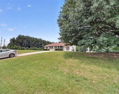 2591 Doc Hughes Road - Photo Thumbnail 4