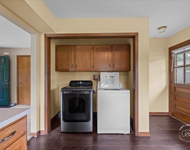 1201 Johnston Drive - Photo Thumbnail 8