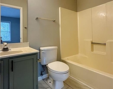 1016 Kennesborough Road Nw - Photo Thumbnail 31