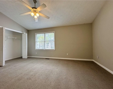 1016 Kennesborough Road Nw - Photo Thumbnail 27