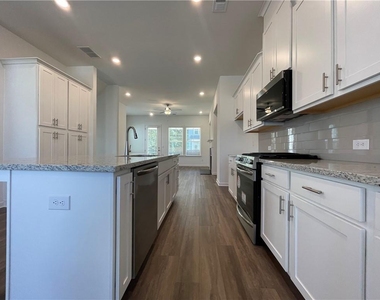 1597 Tilden Court - Photo Thumbnail 8