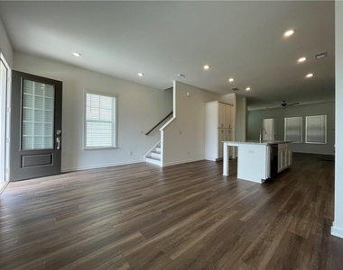 1597 Tilden Court - Photo Thumbnail 7