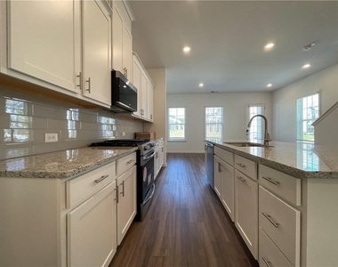 1597 Tilden Court - Photo Thumbnail 9