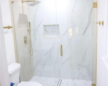 1275 Calhoun Avenue - Photo Thumbnail 5