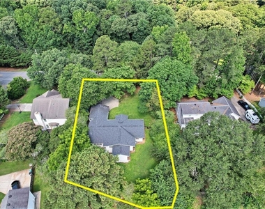 5772 Lilburn Stone Mountain Road - Photo Thumbnail 40