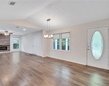 5772 Lilburn Stone Mountain Road - Photo Thumbnail 1