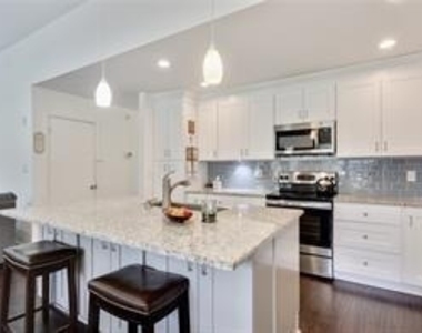 1012 Knightsbridge Road Nw - Photo Thumbnail 6