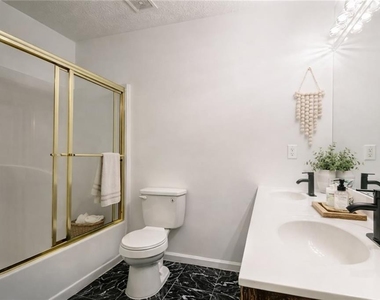 3104 Clemson Place - Photo Thumbnail 19