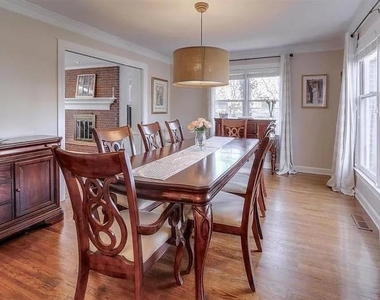 555 Greenland Road - Photo Thumbnail 14