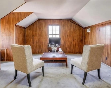 555 Greenland Road - Photo Thumbnail 29