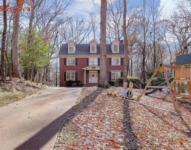 555 Greenland Road - Photo Thumbnail 46