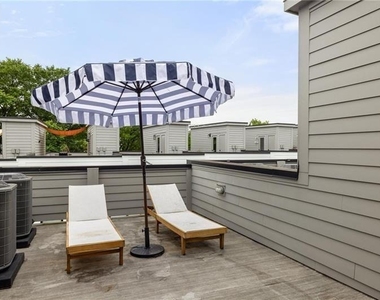 1261 Wright Lane Se - Photo Thumbnail 22