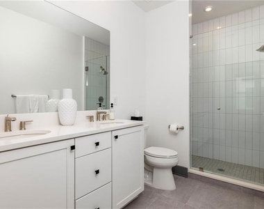 1261 Wright Lane Se - Photo Thumbnail 16