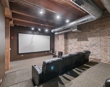 1040 W Adams Street - Photo Thumbnail 18