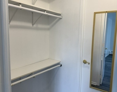 16 E Old Willow Road - Photo Thumbnail 11