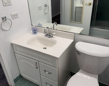 16 E Old Willow Road - Photo Thumbnail 10