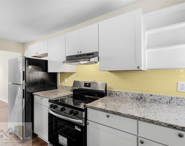 3277 Wheeler Street - Photo Thumbnail 8