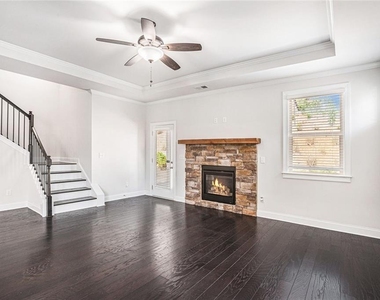 5749 Creek Indian Dr - Photo Thumbnail 8