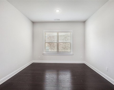 5749 Creek Indian Dr - Photo Thumbnail 23