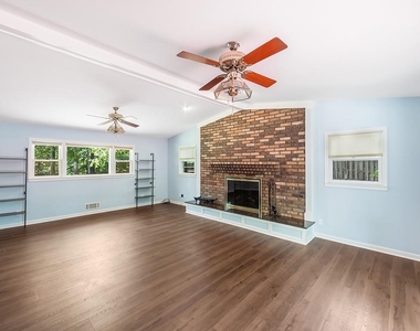 1179 Pathfinder Road - Photo Thumbnail 6