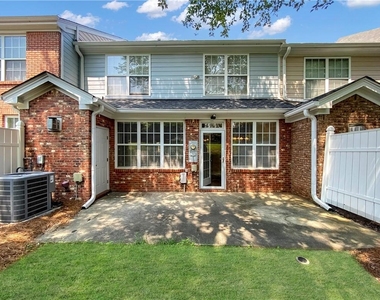 2511 Gadsen Walk - Photo Thumbnail 38