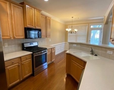 2511 Gadsen Walk - Photo Thumbnail 18