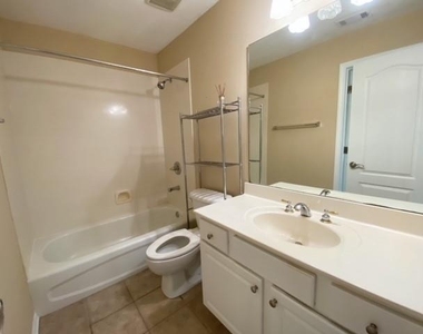 2511 Gadsen Walk - Photo Thumbnail 30