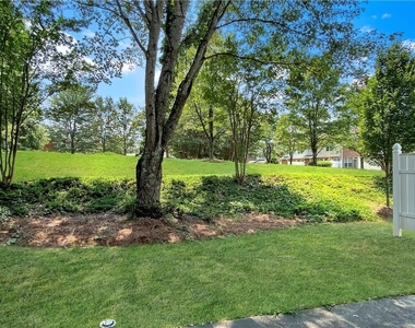 2511 Gadsen Walk - Photo Thumbnail 39
