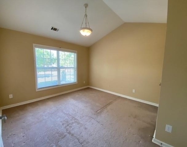 2511 Gadsen Walk - Photo Thumbnail 29