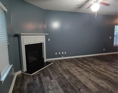 325 Barshay Drive - Photo Thumbnail 1