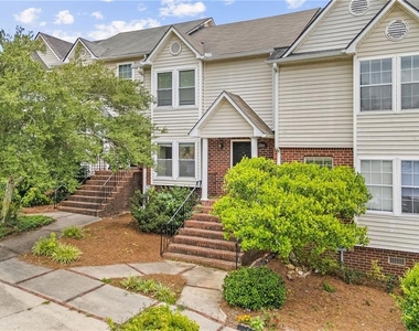 2266 Oak Glenn Circle - Photo Thumbnail 1
