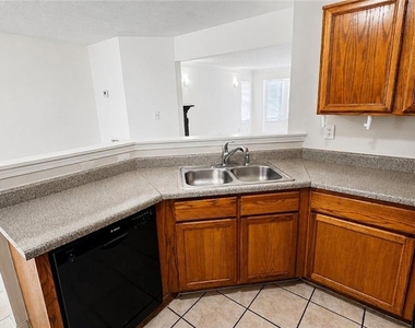 1271 Vintage Pointe Dr - Photo Thumbnail 1