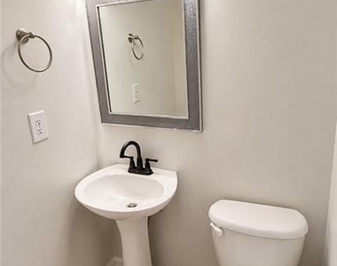 1271 Vintage Pointe Dr - Photo Thumbnail 15