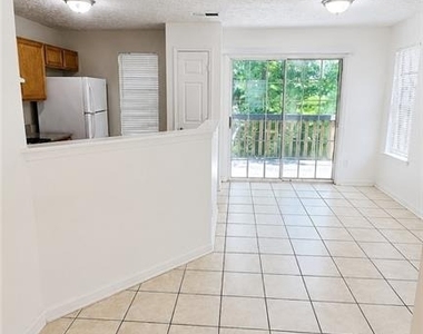 1271 Vintage Pointe Dr - Photo Thumbnail 4