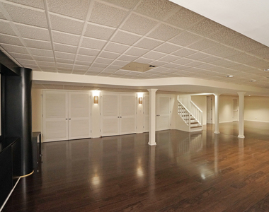 229 Willow Parkway - Photo Thumbnail 24